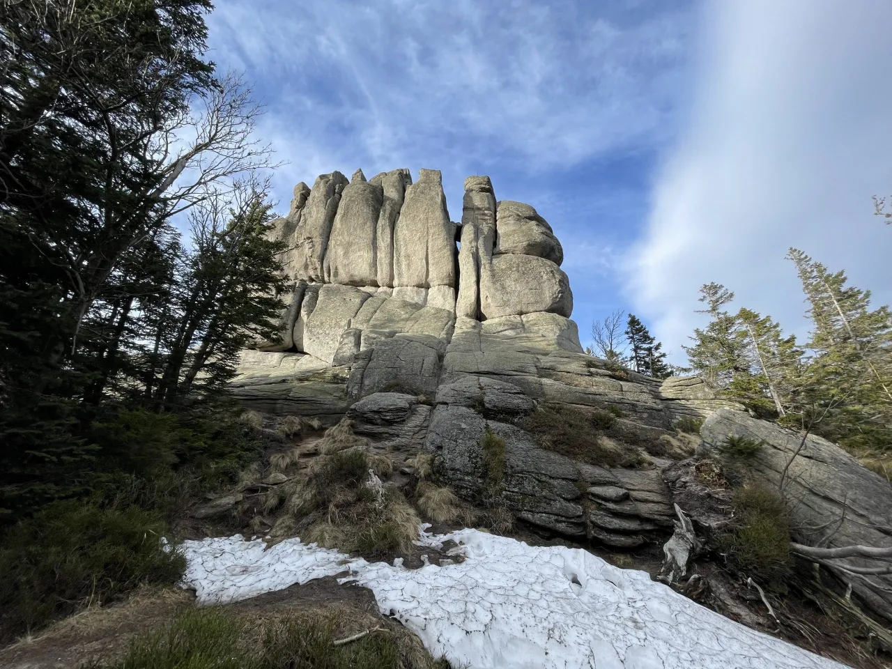 Pielgrzymy Karkonosze formacje skalne