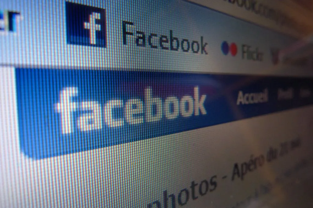Zdjęcie Jak usunąć znajomego z Facebooka i uniknąć nieprzyjemności