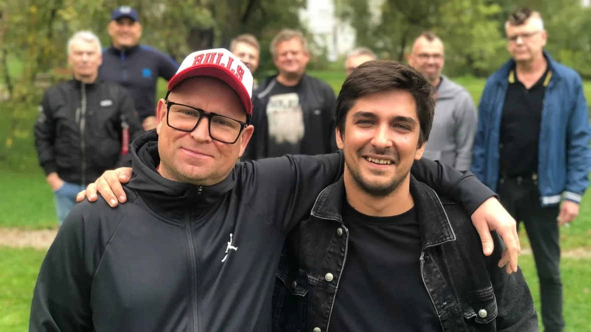 Zdjęcie Ja wysiadam - głęboka analiza tekstu kultowej piosenki Kultu