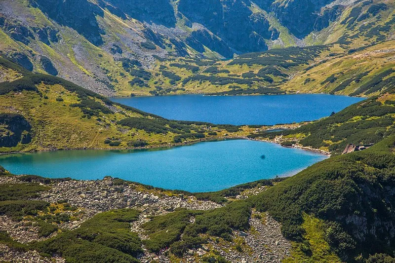 Zdjęcie Jeziora tatrzańskie: odkryj najpiękniejsze miejsca w Tatrach