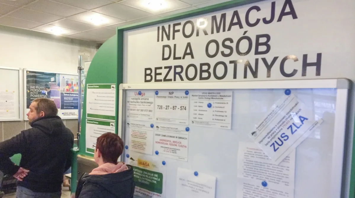 Zdjęcie Czy urząd pracy sprawdza BIK? Ważne informacje o zasiłku dla bezrobotnych