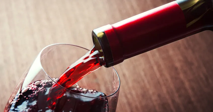 Zdjęcie Czy wino to alkohol? Odkryj prawdę o jego właściwościach