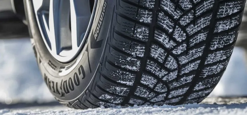 Zdjęcie Do kiedy opony zimowe w Niemczech? Sprawdź, aby uniknąć mandatu