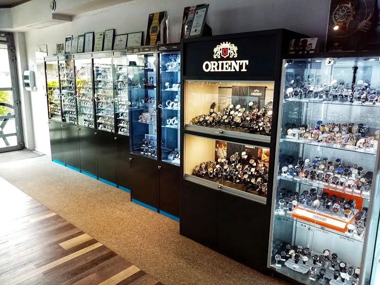Zdjęcie Zegarki męskie Kraków Mogilska - najlepsze oferty i marki w Happy Time