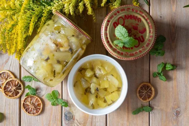 Zdjęcie Cukinia na słodko jak ananas – prosty przepis na zaskakujący deser