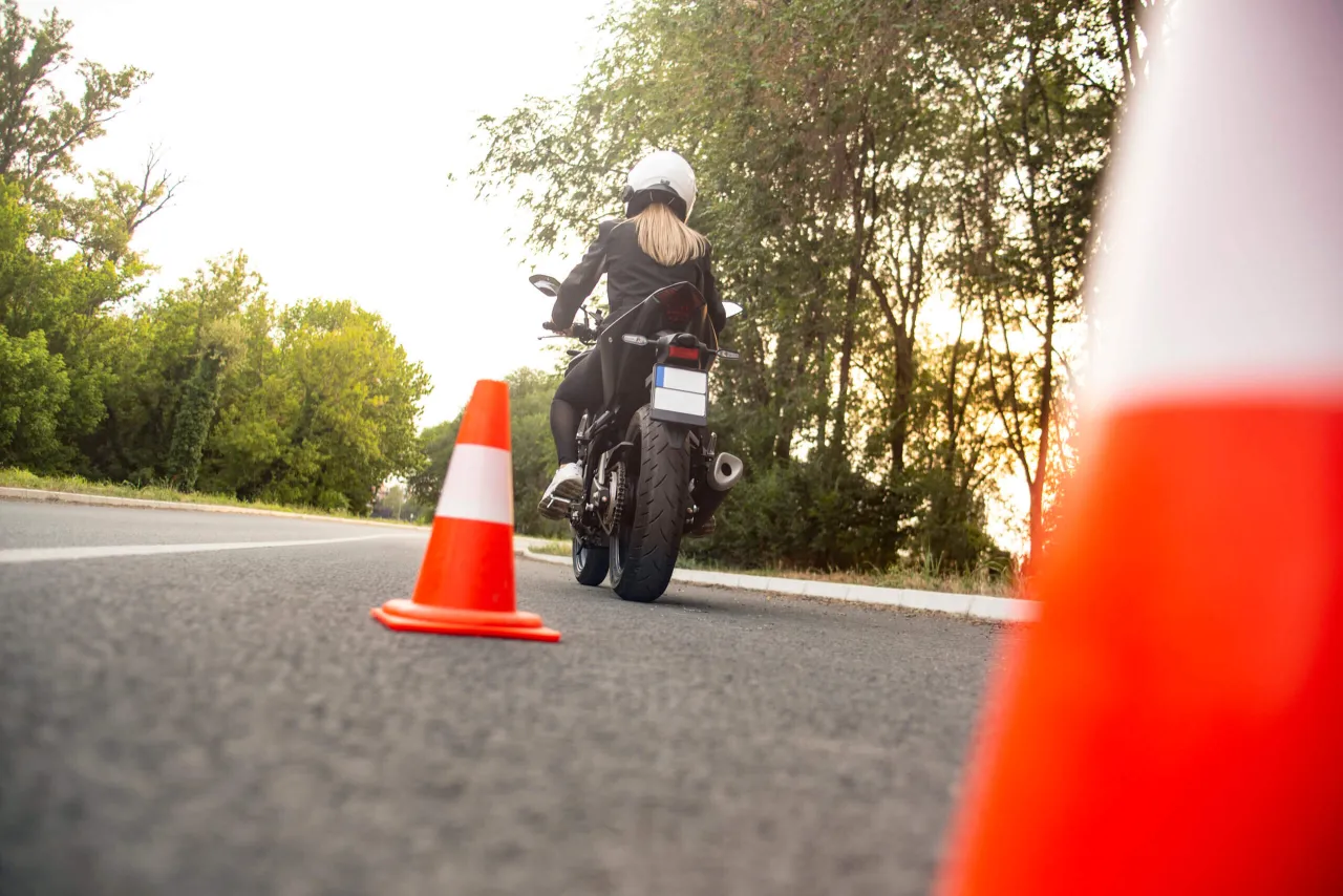 Zdjęcie Do kiedy można zdawać prawo jazdy na motor? Sprawdź ważne terminy