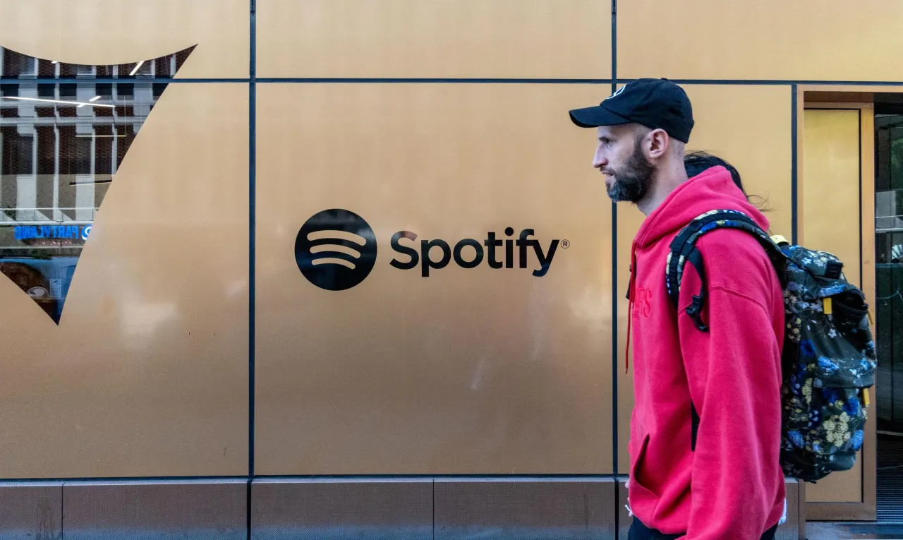 Zdjęcie Czy Spotify płaci artystom? Odkryj prawdę o zarobkach i stawkach
