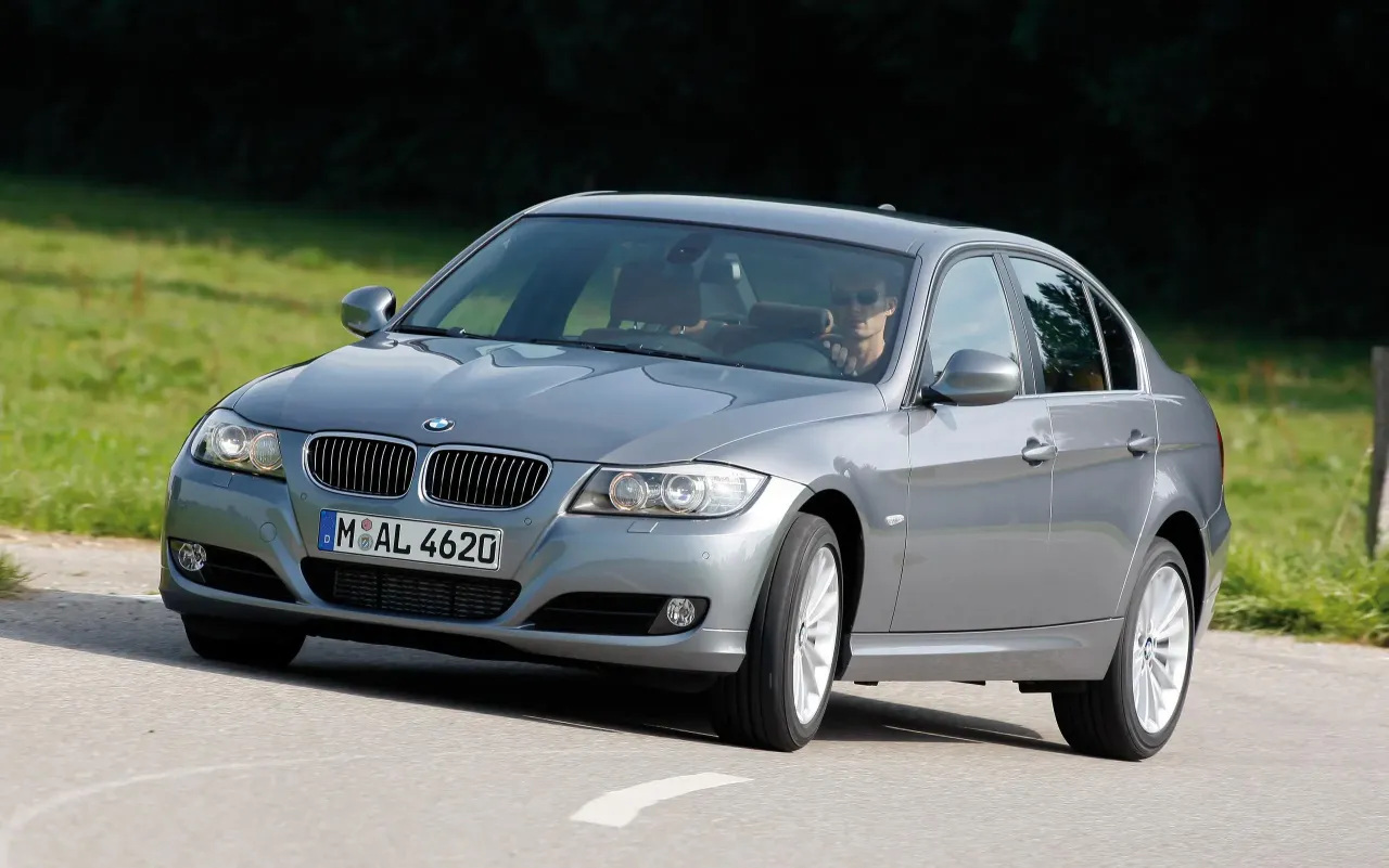 Zdjęcie BMW E92 - wyjątkowe osiągi i problemy, które warto znać przed zakupem