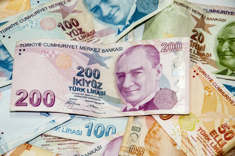 Zdjęcie Qué moneda se usa en Turquía y cómo evitar perder dinero al cambiar
