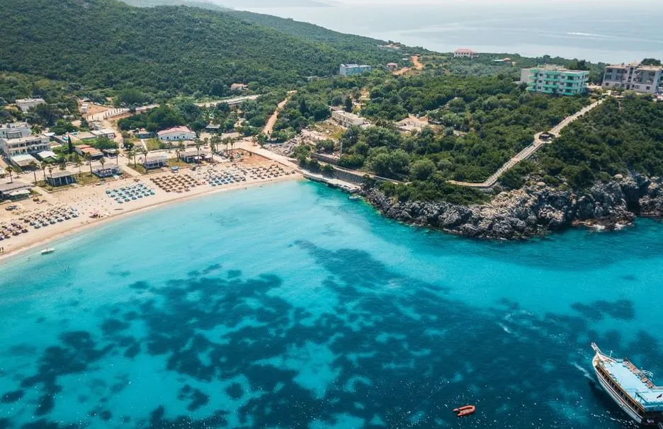 Zdjęcie Odkryj najpiękniejsze plaże Albanii - 10 wyjątkowych miejsc na wymarzone wakacje