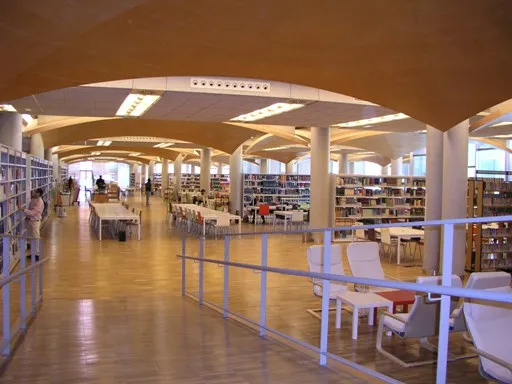 Zdjęcie Uniwersytet Complutense w Madrycie - historia, programy i życie studenckie