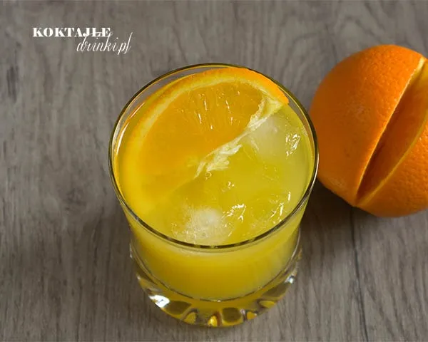 Zdjęcie Jak przygotować wyjątkowy drink californication – przepis i porady