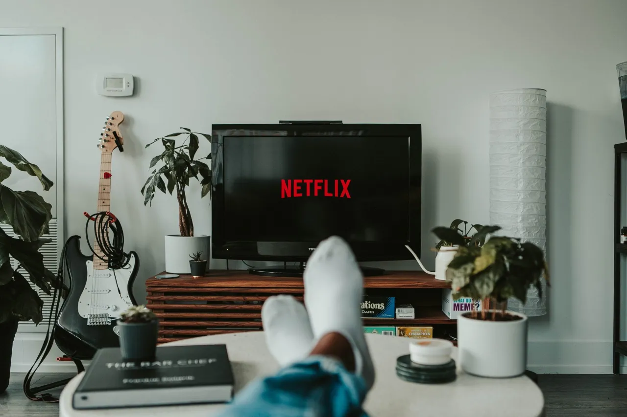 Zdjęcie Jak łatwo włączyć Netflix na telewizorze Samsung i uniknąć typowych problemów