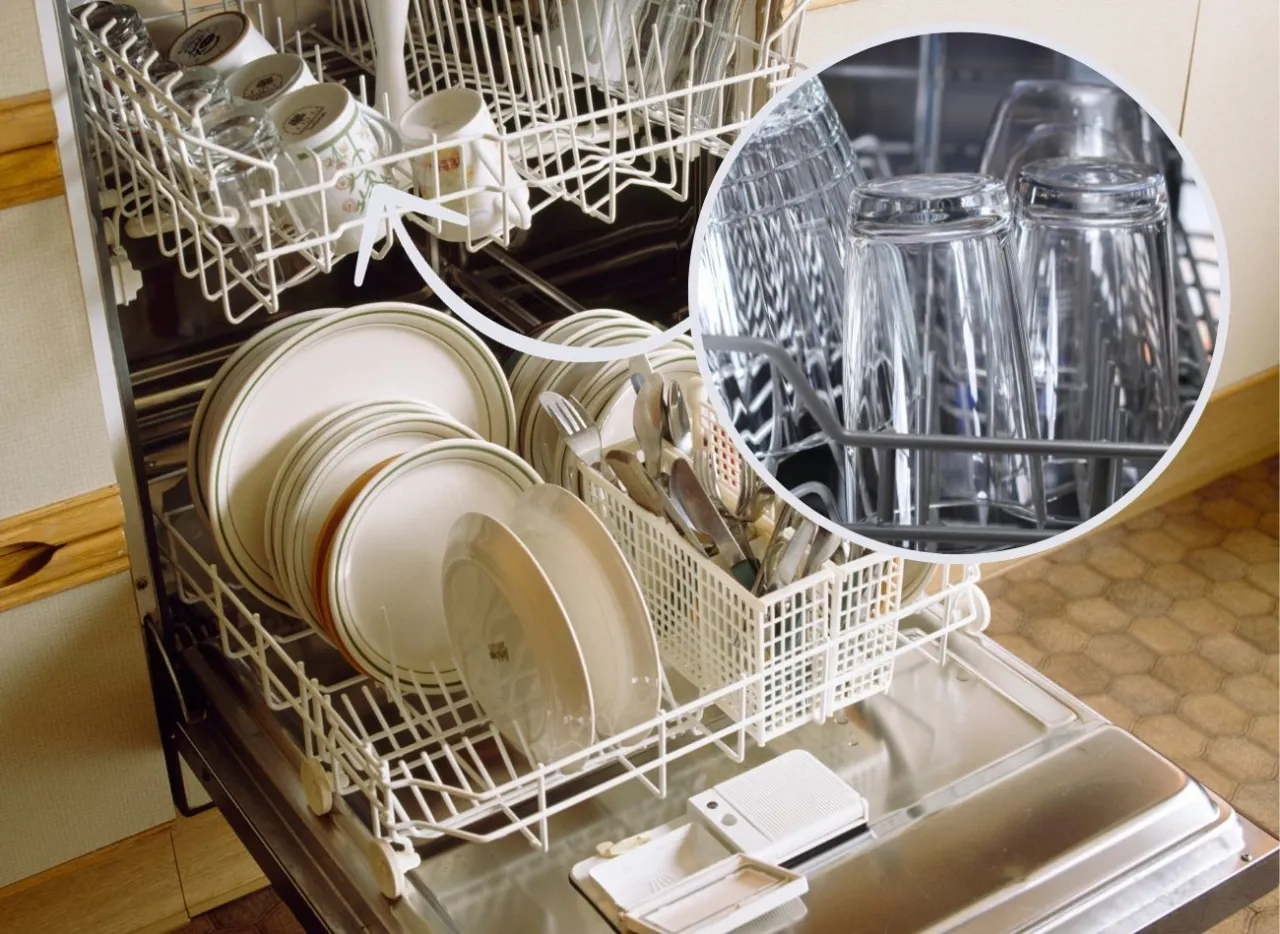 matowe naczynia ze zmywarki kamień