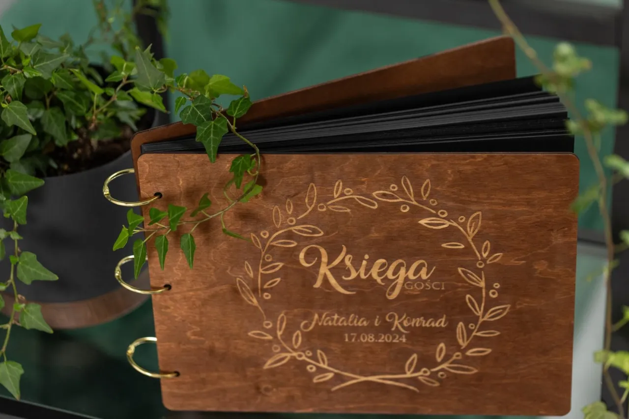 drewniana księga gości wesele
