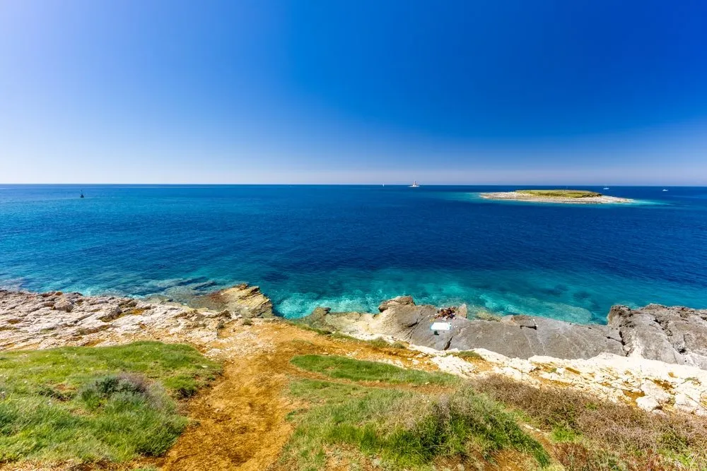 Przylądek Kamenjak dzikie plaże