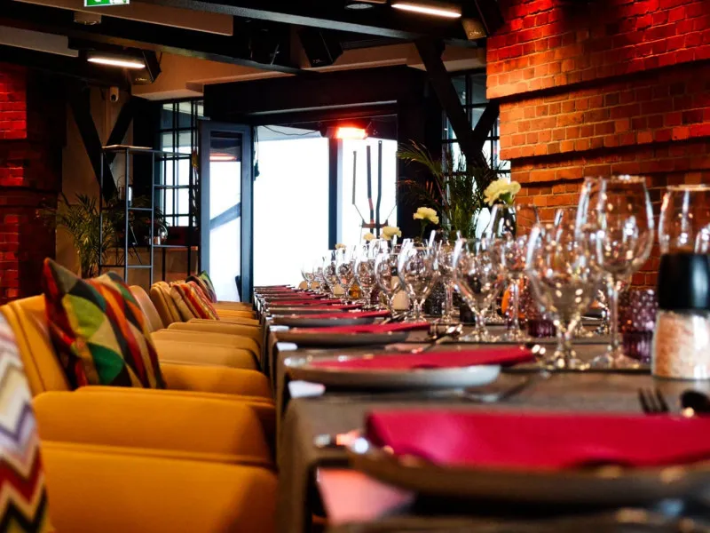 wnętrze restauracji Kelnerzy w Wieży Zabrze