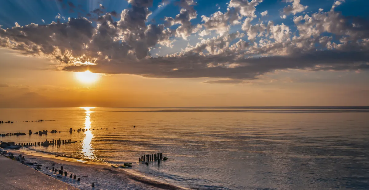 tanie wakacje polskie morze poza sezonem