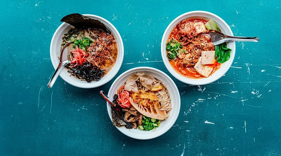 Żoliborz restauracje azjatyckie sushi ramen