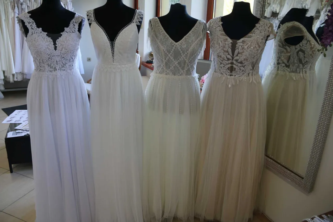 Suknie ślubne używane lub z wypożyczalni