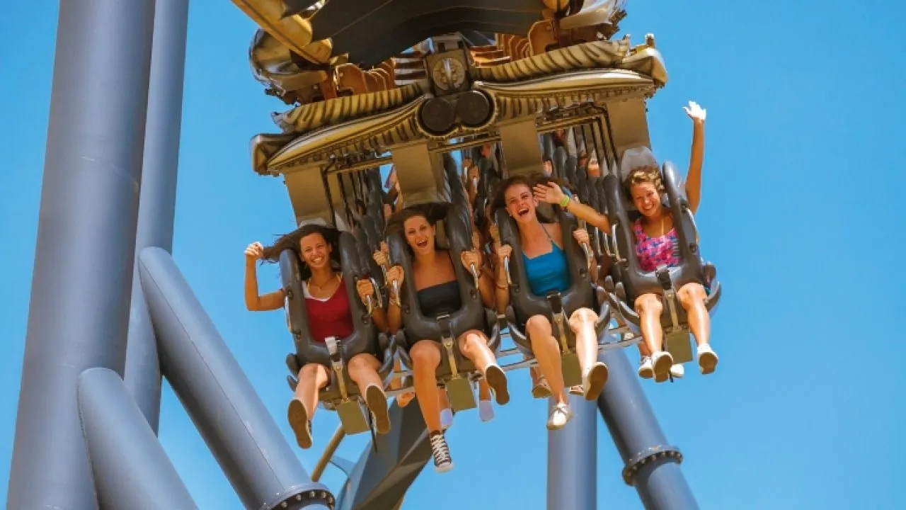 Mirabilandia attrazioni adrenaliniche