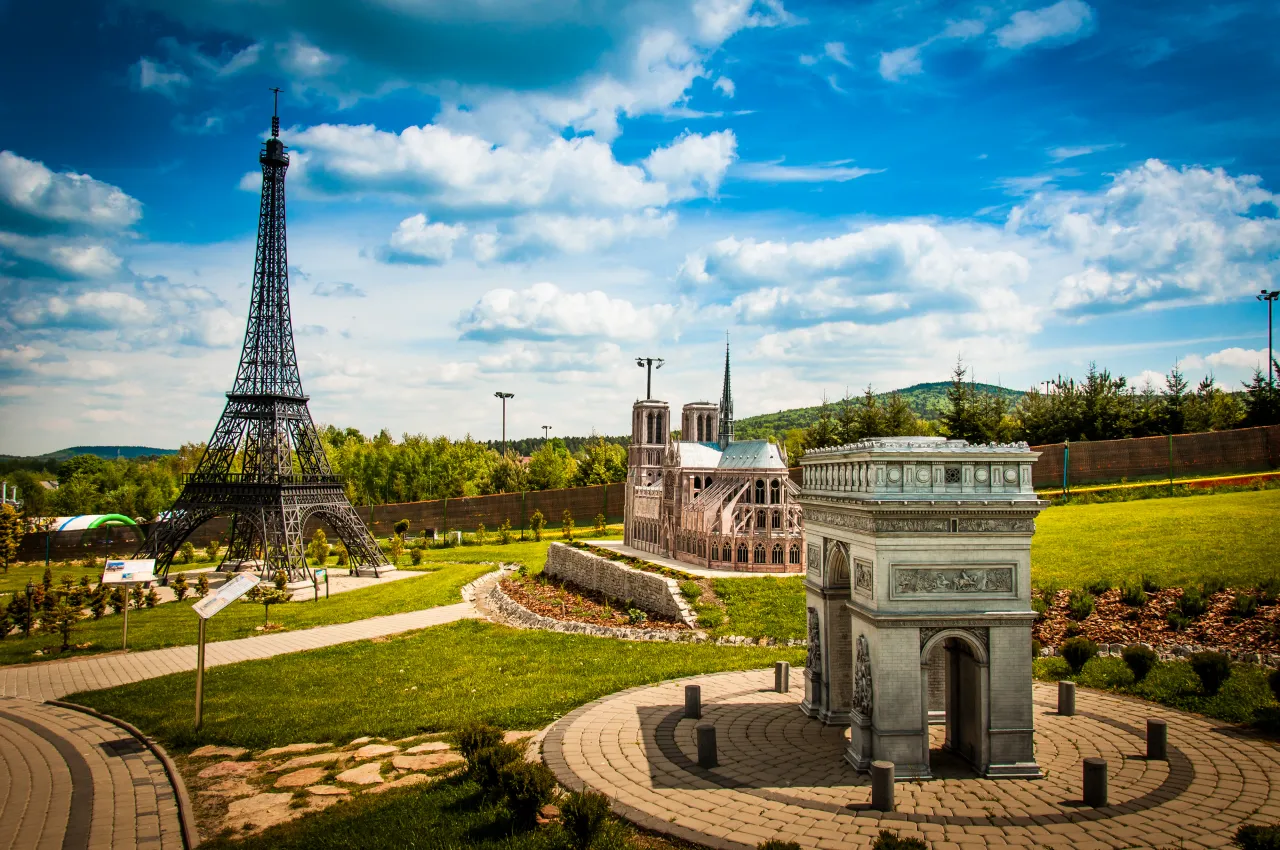 Aleja Miniatur Wonderful World SabatKrajno