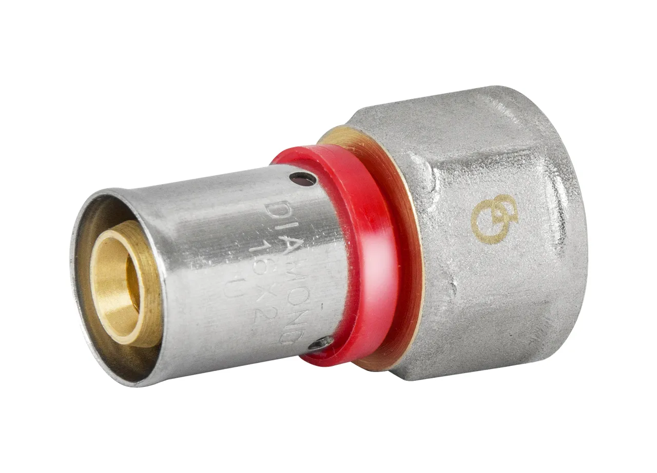 Złączka do łączenia rury stalowej z PEX. Pozwala na pewne i szczelne połączenie.