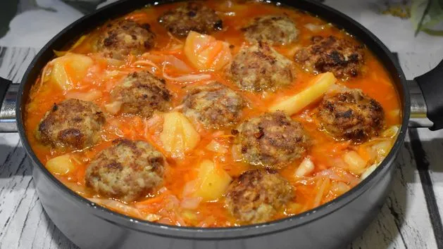 polskie dania z mięsa mielonego kotlety pulpety gołąbki