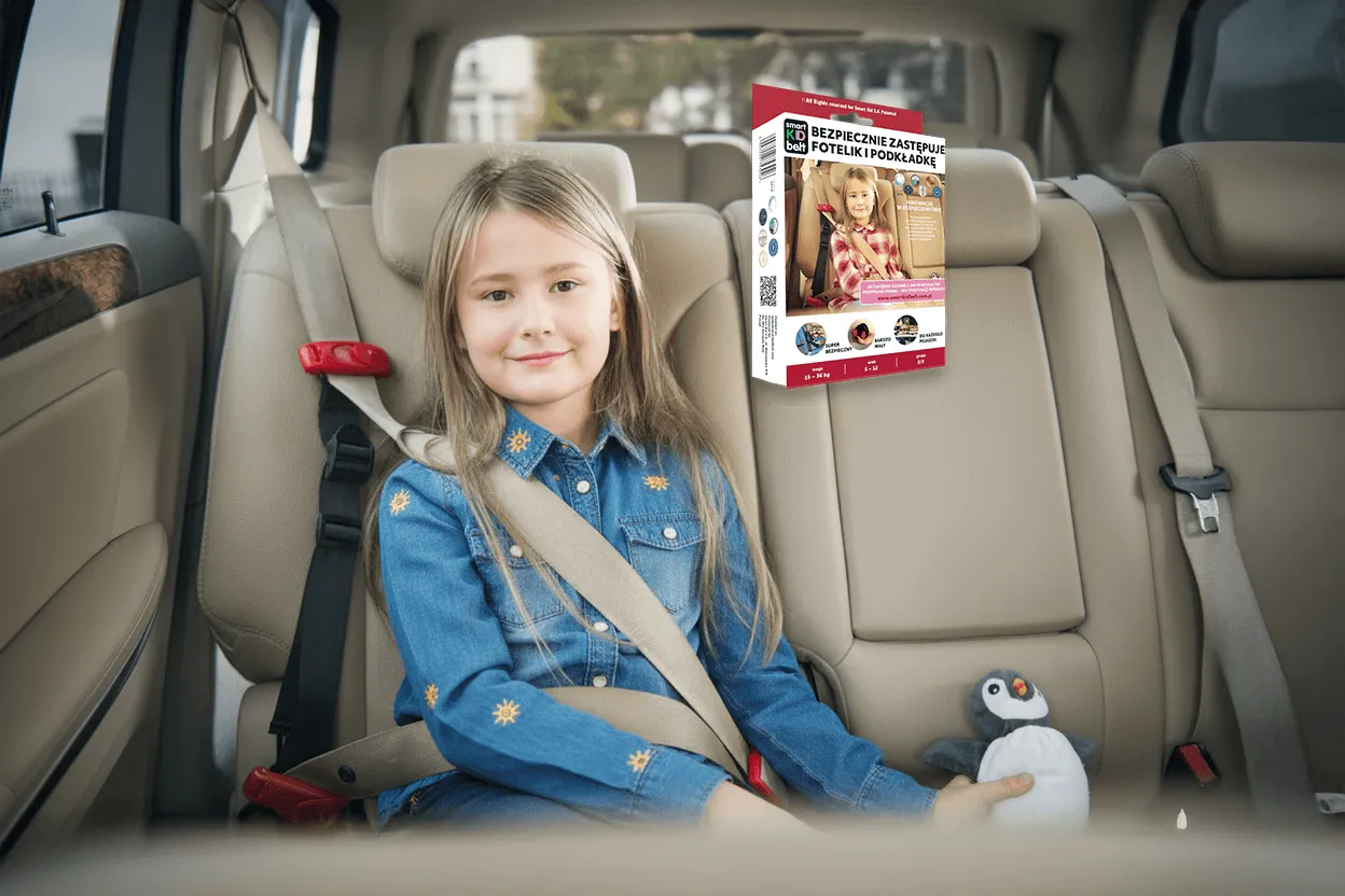 Anatomia pas&oacute;w bezpieczeństwa w foteliku samochodowym