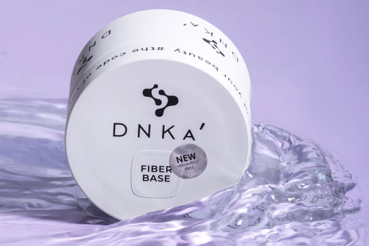 Baza pod żel DNKA Fiber Base w wodzie. Nowość HEMA/TPO FREE.