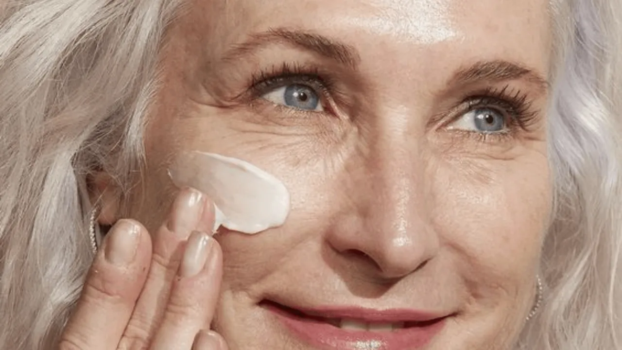 składniki aktywne baza pod makijaż cera dojrzała