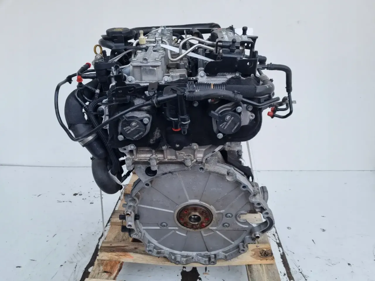 Jaguar F-Pace silnik benzynowy