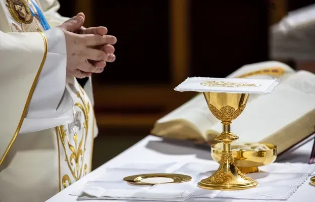 Zdjęcie Czy msza ślubna jest niedzielna? Sprawdź, kiedy to możliwe