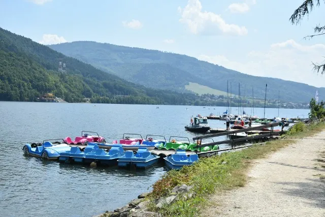 Jezioro Międzybrodzkie sporty wodne kajaki SUP