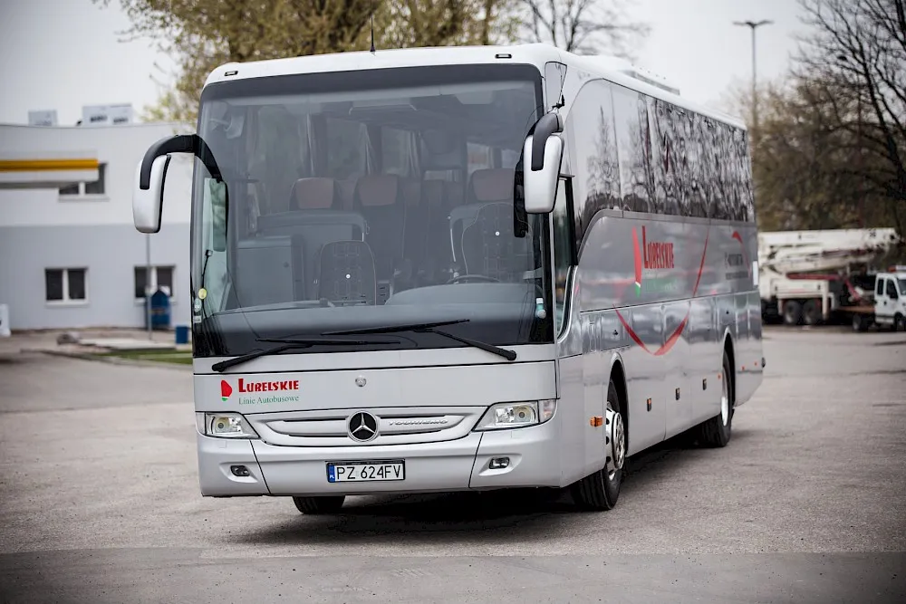 Autokar Mercedes-Benz Tourismo
