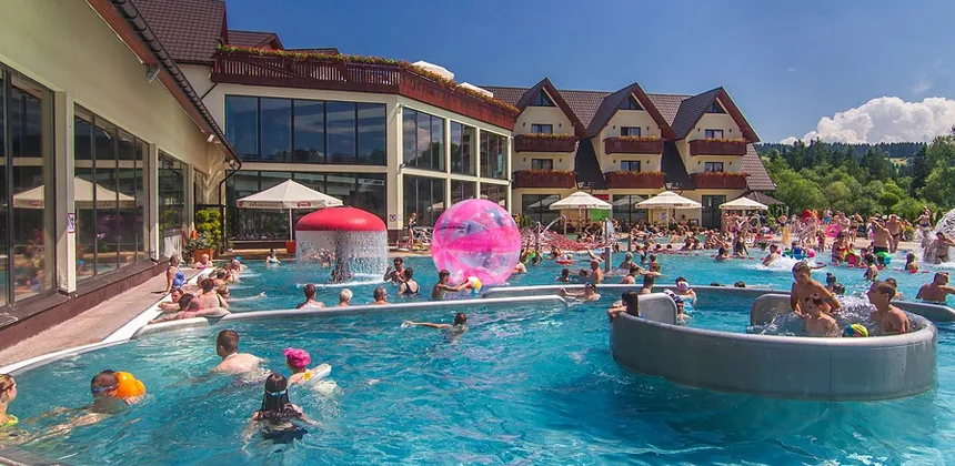 Termy Gorce baseny zewnętrzne