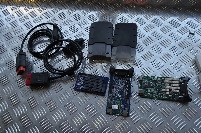 Legalne oprogramowanie diagnostyczne a piractwo w warsztacie