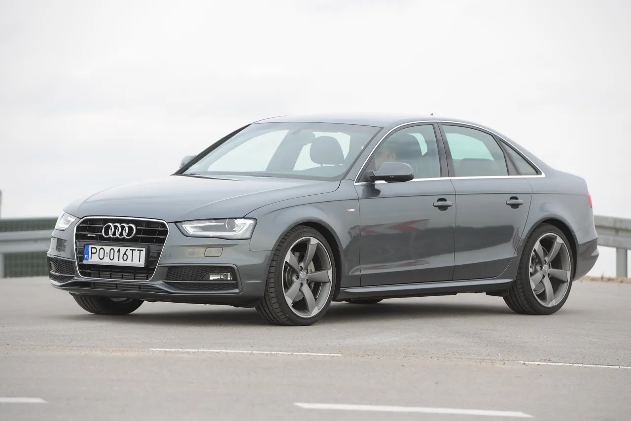 Zdjęcie Pojemność baku Audi A4 - różnice między generacjami i wersjami