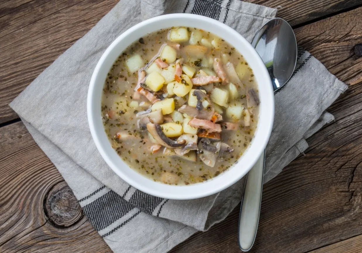 zalewajka świętokrzyska pierogi pstrąg