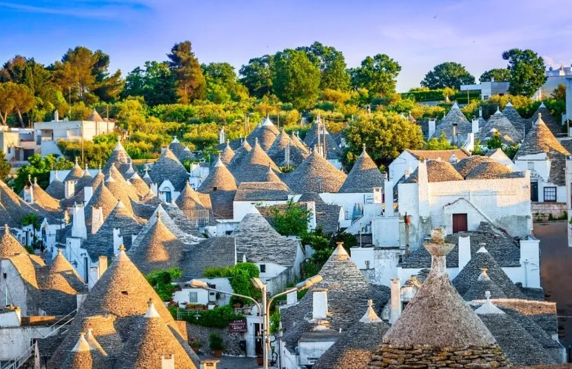 Alberobello domki trulli panorama