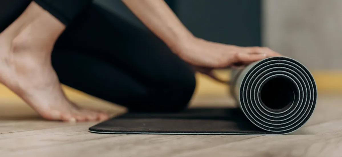 różne grubości mat do pilatesu porównanie