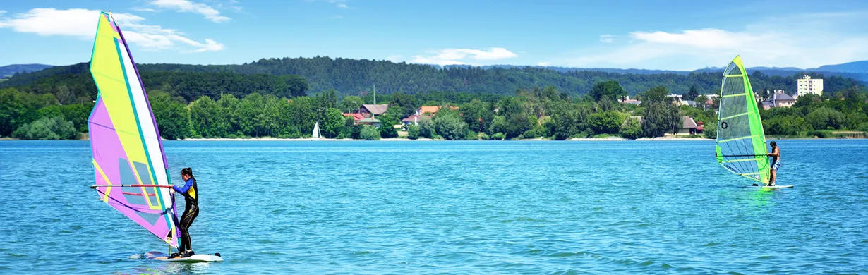 Jezioro Rozko&scaron; sporty wodne