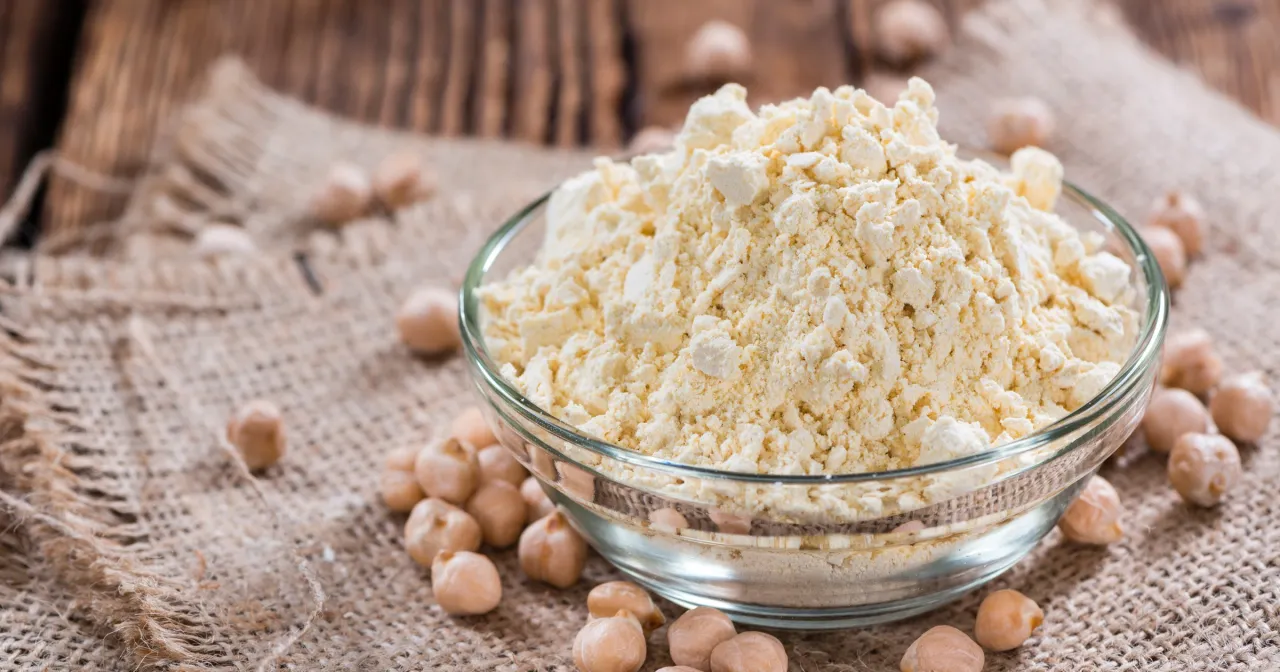 Mąka z ciecierzycy do pielęgnacji twarzy