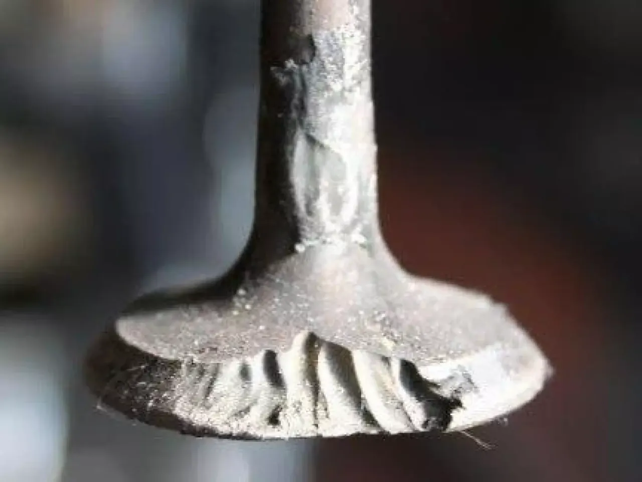 Porównanie lubryfikatorów podciśnieniowych i elektronicznych