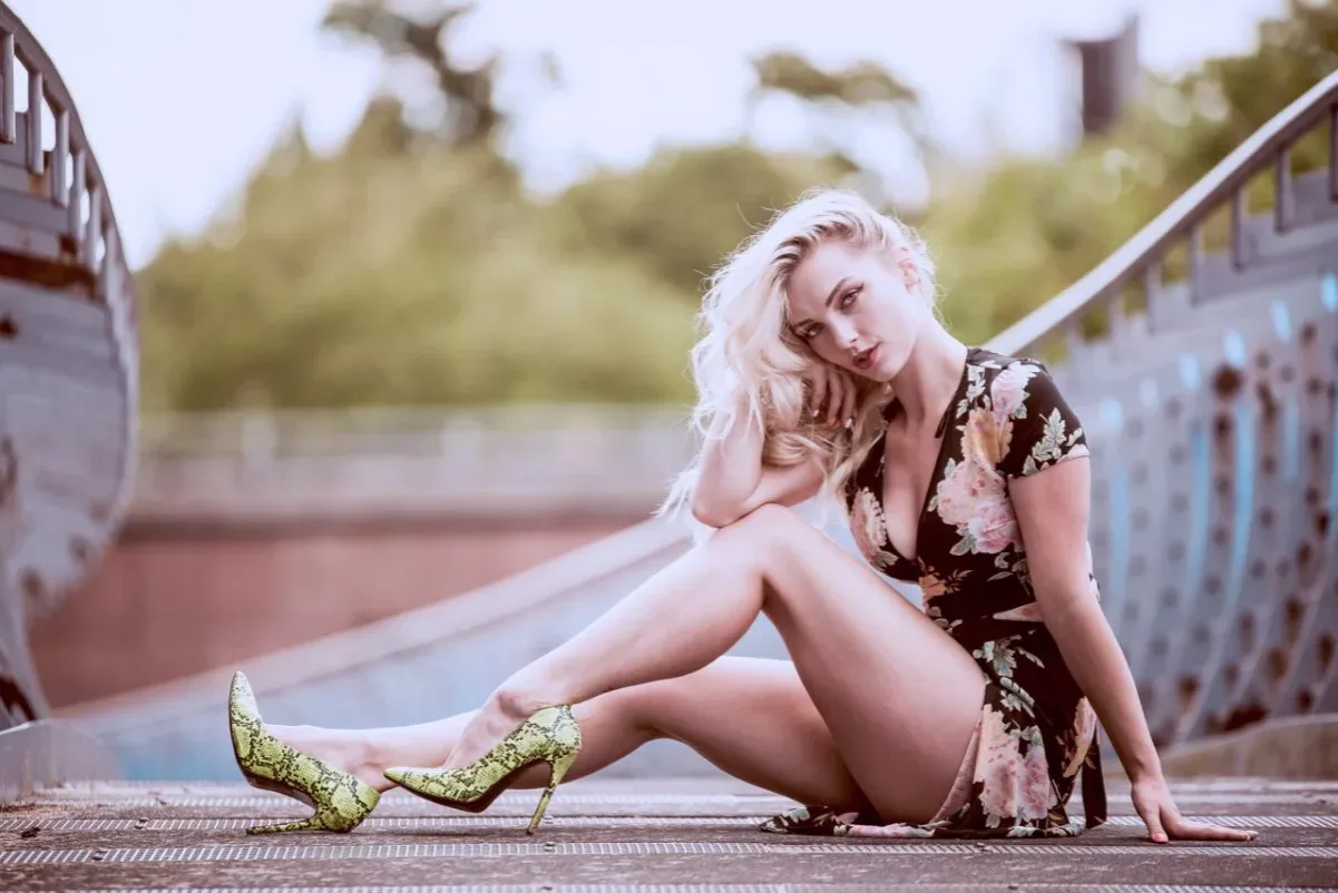 r&oacute;żnorodne modelki w sesji zdjęciowej