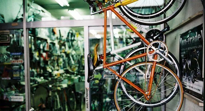 przygotowany rower do sprzedaży czysty