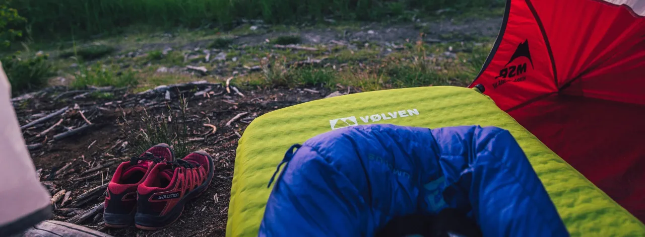 Materac czy mata turystyczna por&oacute;wnanie