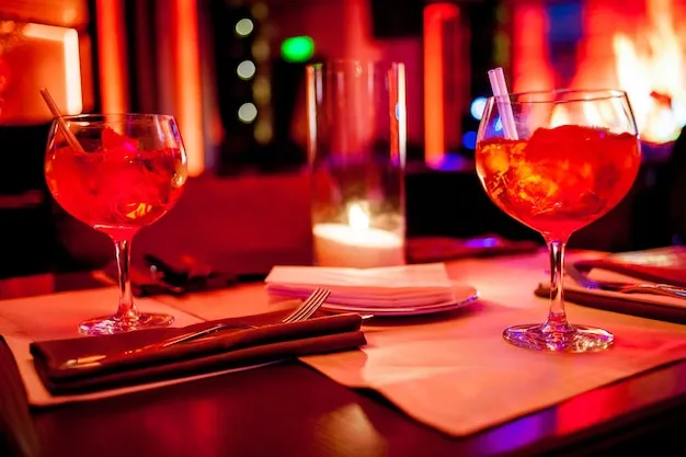 Verschiedene Orangencocktails auf einem Tisch