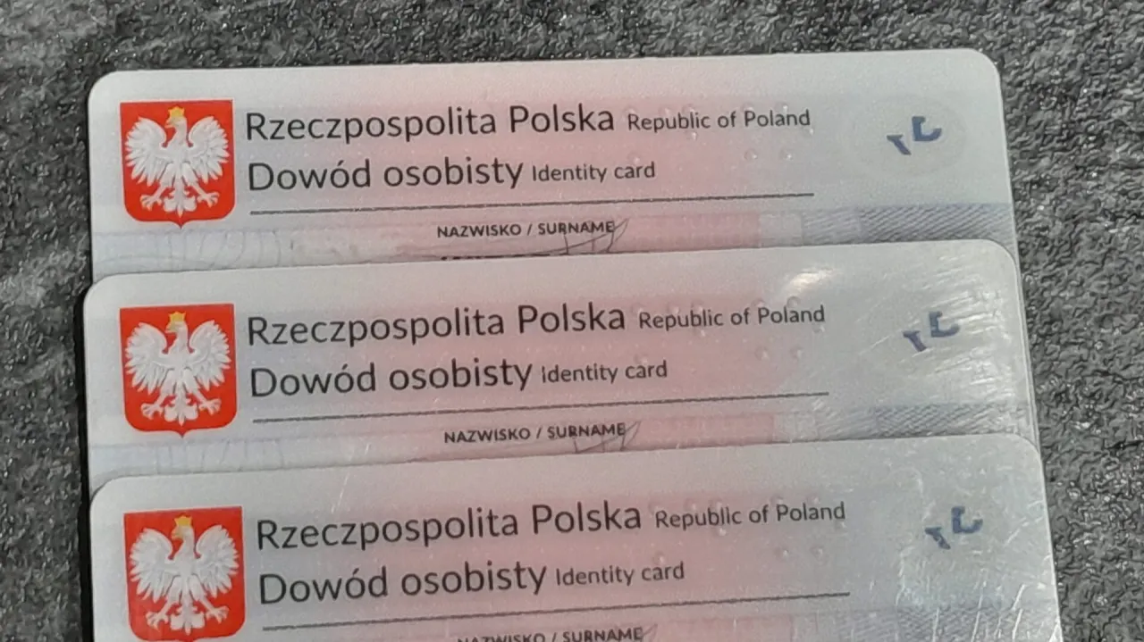 dokumenty tożsamości polska dowód paszport prawo jazdy