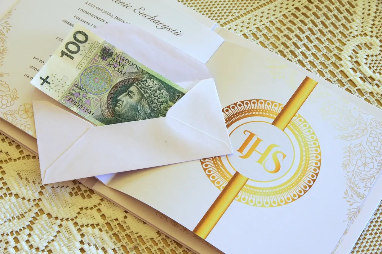 Kwoty na Komunię Świętą w kopercie 2026
